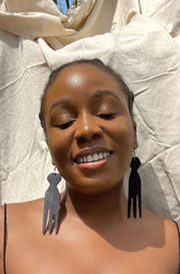 Ilarun Earrings (Black)